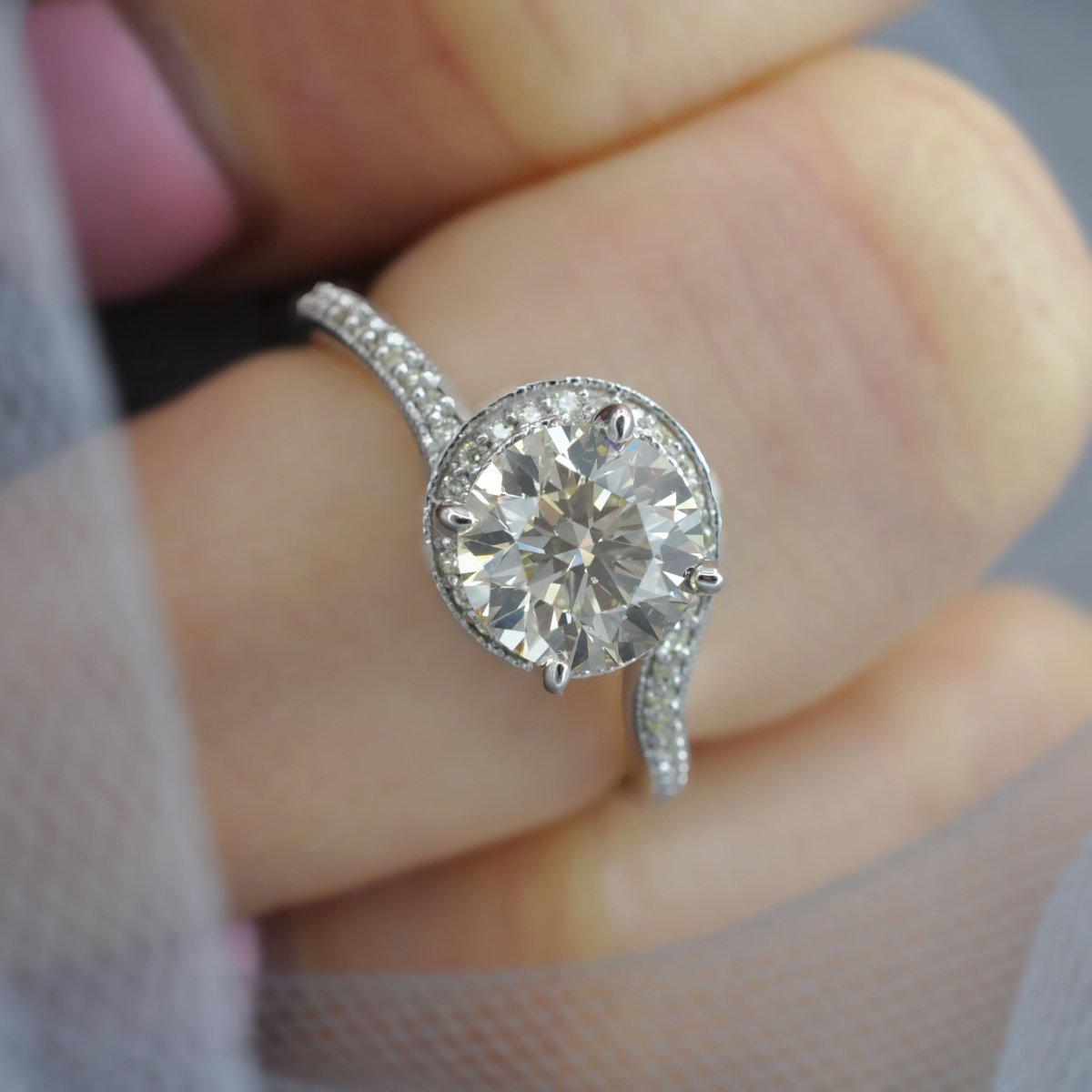 0.60-1.75 CT Round Cut Natural Diamonds - Engagement Ring