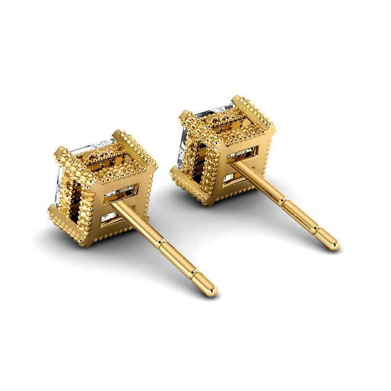 0.60-5.00 CT Princess Cut Diamonds - Stud Earrings