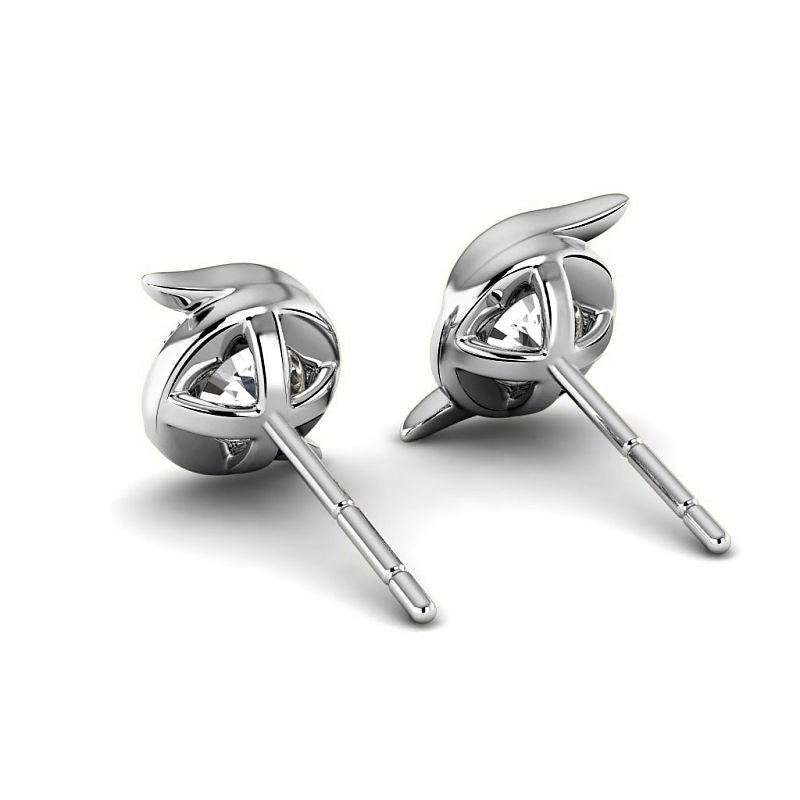 0.60-5.00 CT Round Cut Diamonds - Stud Earrings