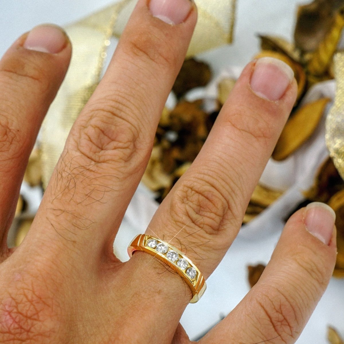 0.60 CT Round Cut Natural Diamonds - Mens Wedding Bands