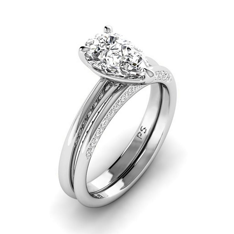 0.70-6.20 CT Pear & Round Cut Diamonds - Bridal Set