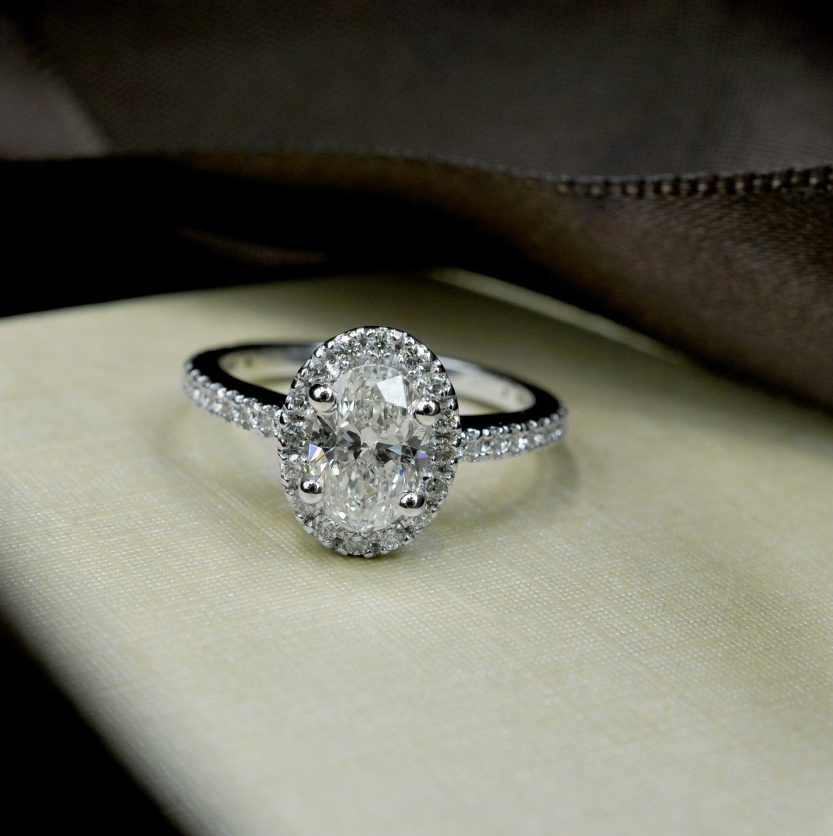 0.72-1.87 CT Round &amp; Oval Cut Diamonds - Engagement Ring - Primestyle.com