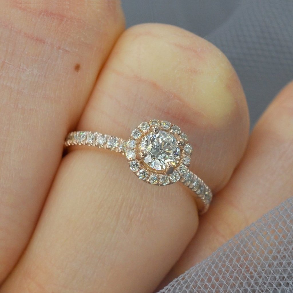 0.75 - 1.90 CT Round Cut Natural Diamonds - Engagement Ring - Primestyle.com