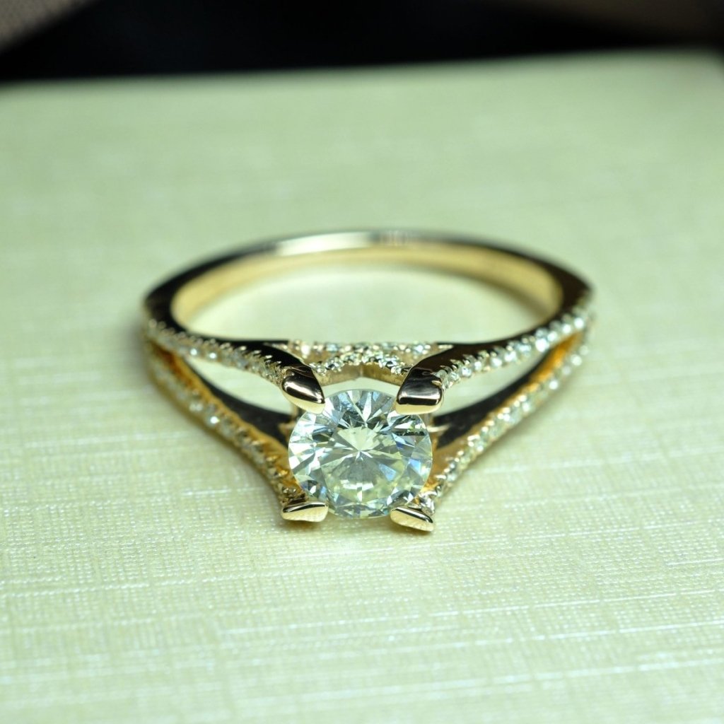 0.75 - 1.90 CT Round Cut Natural Diamonds - Engagement Ring - Primestyle.com