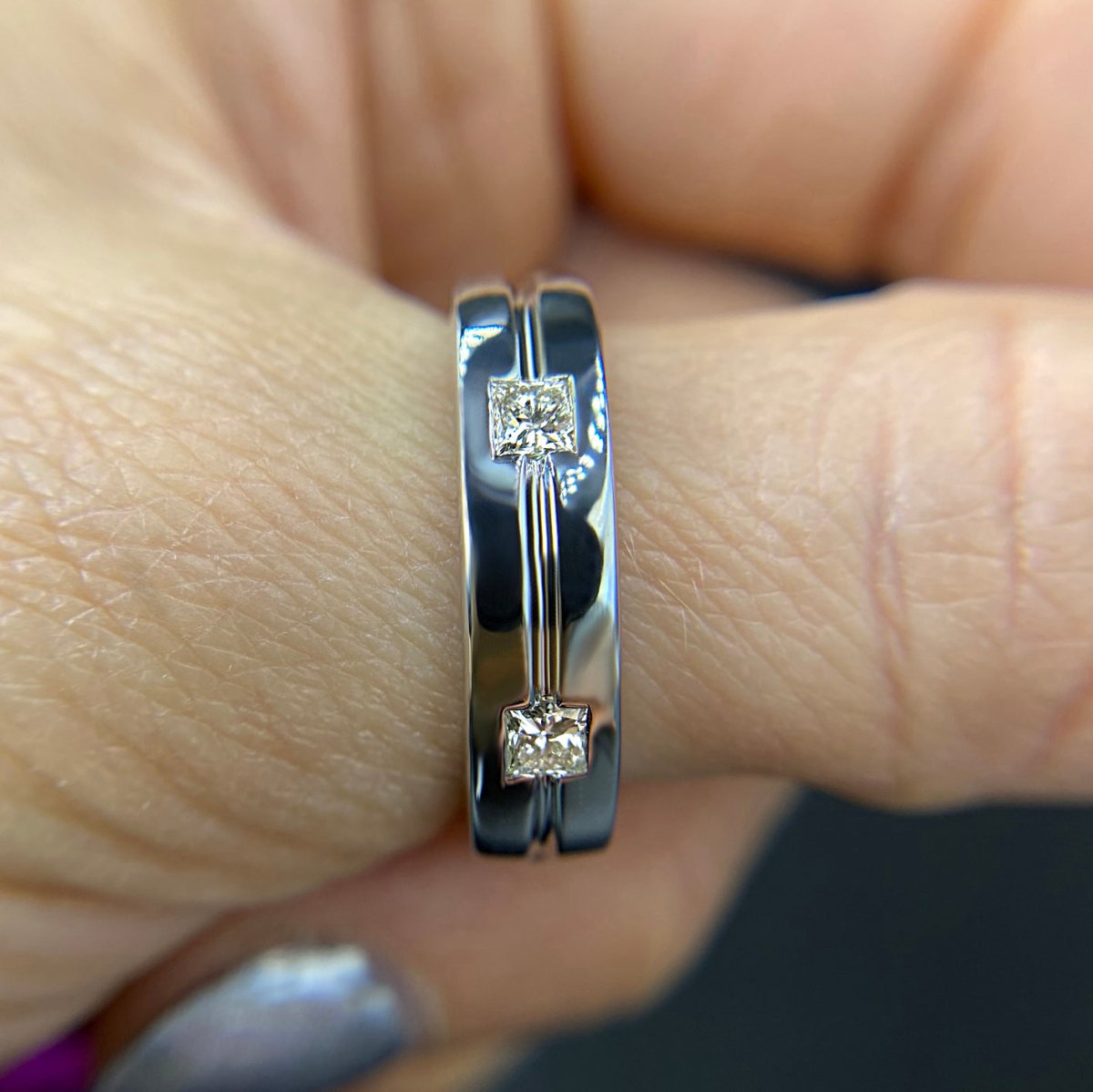 0.75 CT Princess Cut Diamonds - Mens Wedding Band