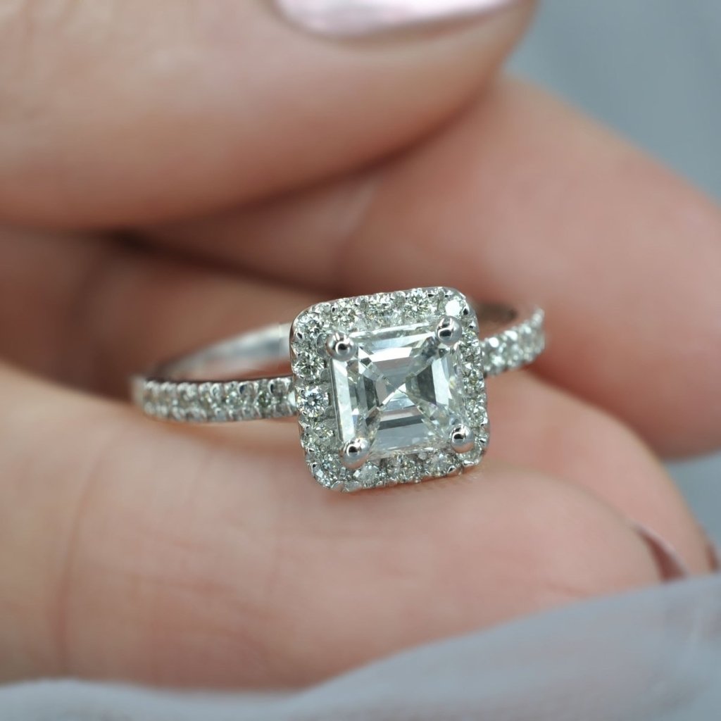 0.80-1.95 CT Ascher & Round Cut Natural Diamonds - Engagement Ring