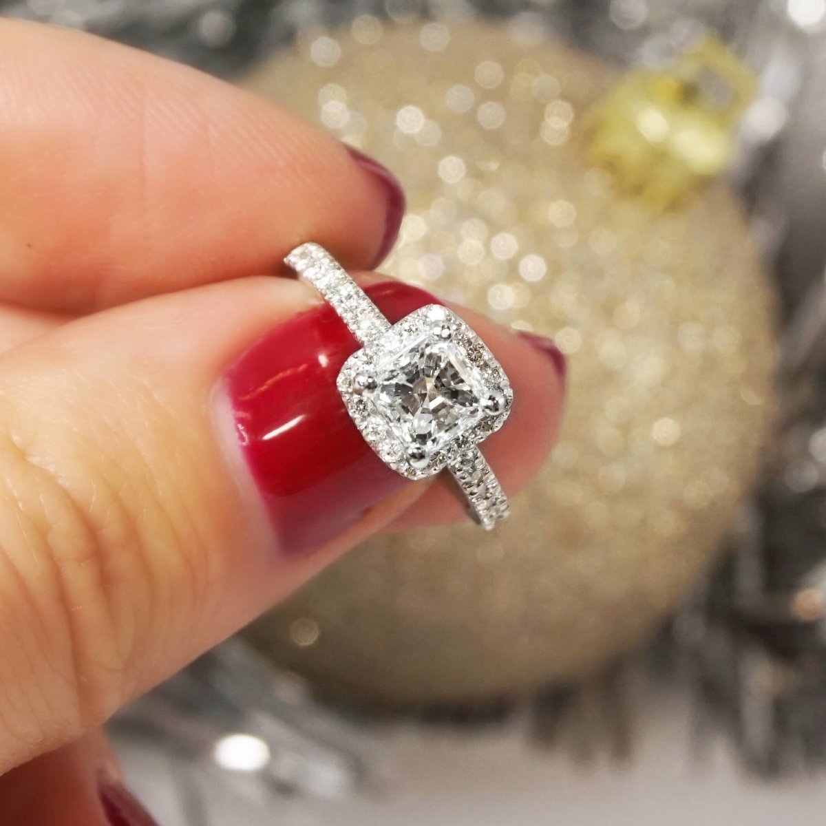 0.80-1.95 CT Ascher & Round Cut Natural Diamonds - Engagement Ring