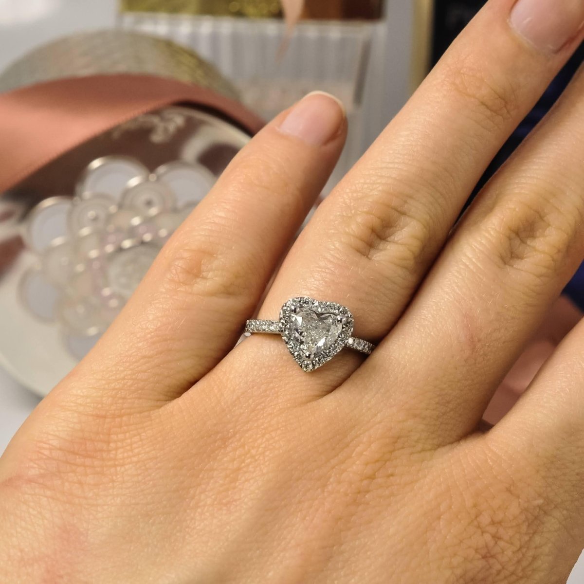 0.80-1.95 CT Heart & Round Cut Natural Diamonds - Engagement Ring