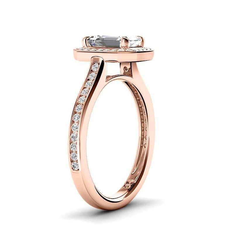 0.80-3.30 CT Round & Emerald Cut Lab Grown Diamonds - Halo Ring - Primestyle.com