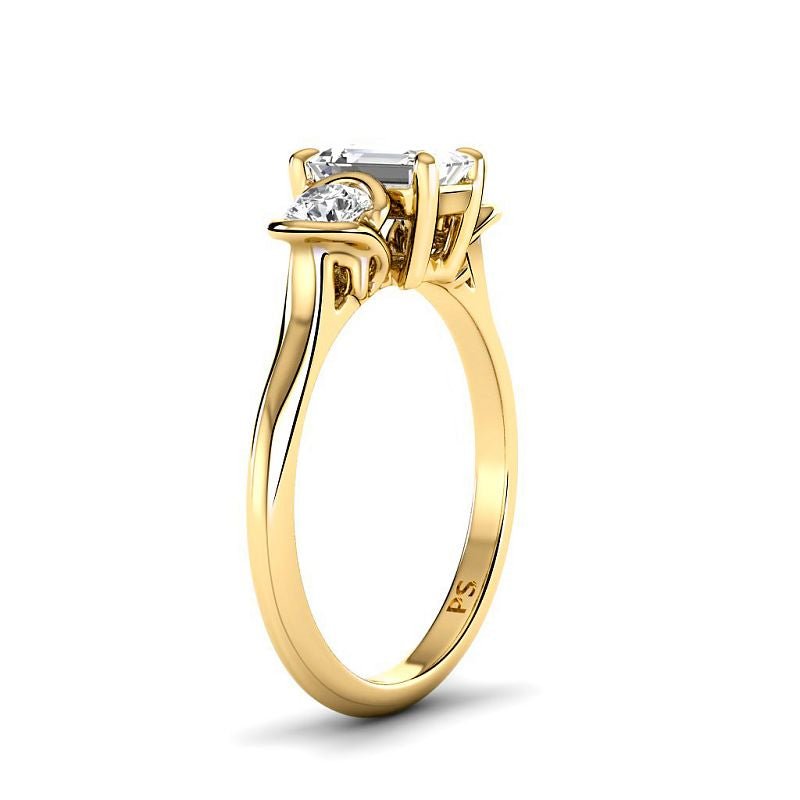 0.80-3.30 CT Round & Emerald Cut Lab Grown Diamonds - Three Stone Ring - Primestyle.com