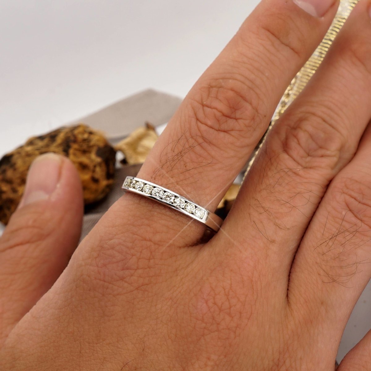 0.80 CT Round Cut Natural Diamonds - Mens Wedding Bands