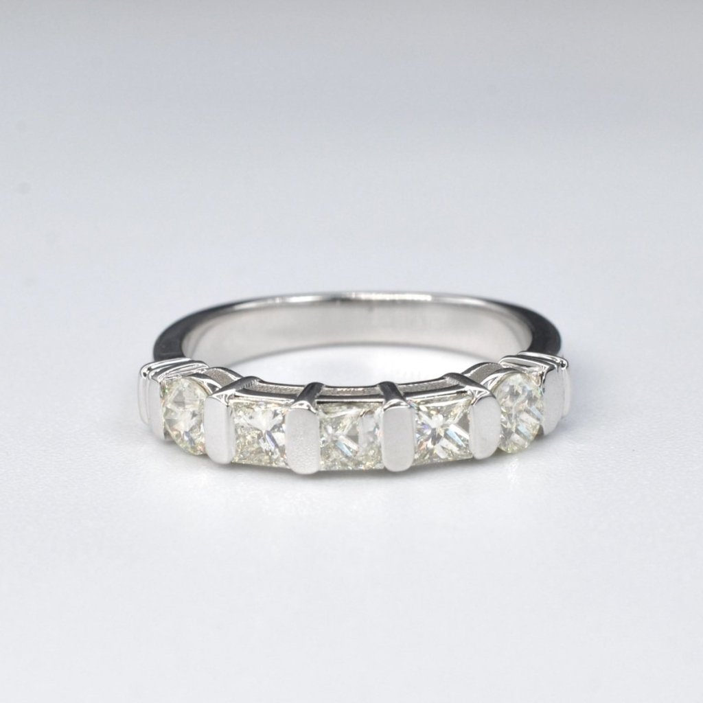 0.85 CT Princess & Round Cut Natural Diamonds - Wedding Band