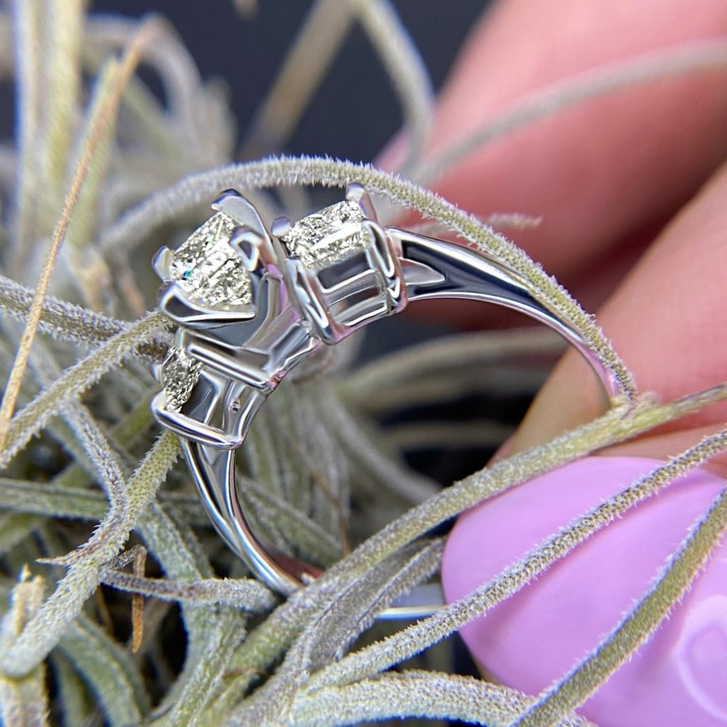 0.90 CT Princess Cut Natural Diamonds - Three Stone Rings - Primestyle.com