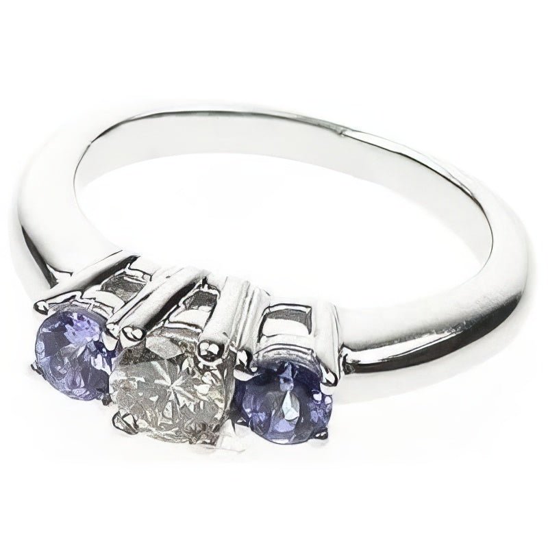 0.90 CT Round Cut Blue Sapphires &amp; Diamonds - Three Stone Ring - Primestyle.com