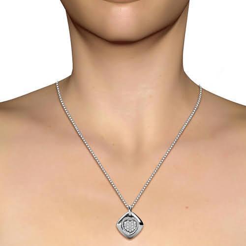 0.90 CT Round Cut Natural Diamonds - Heart Pendants - Primestyle.com