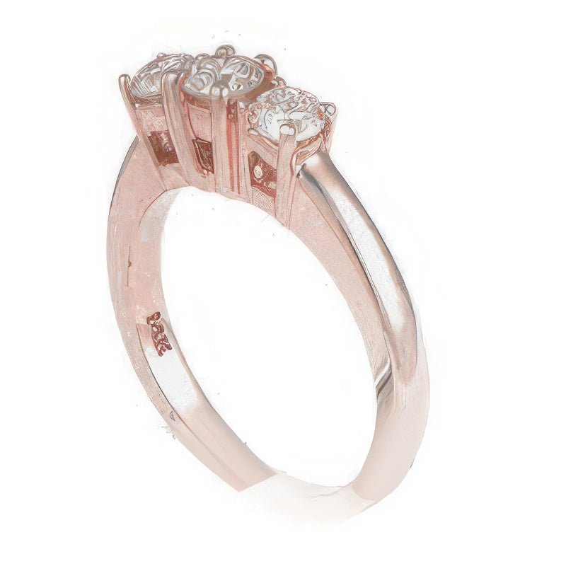 0.90 CT Round Cut Diamonds - Three Stone Ring - Primestyle.com