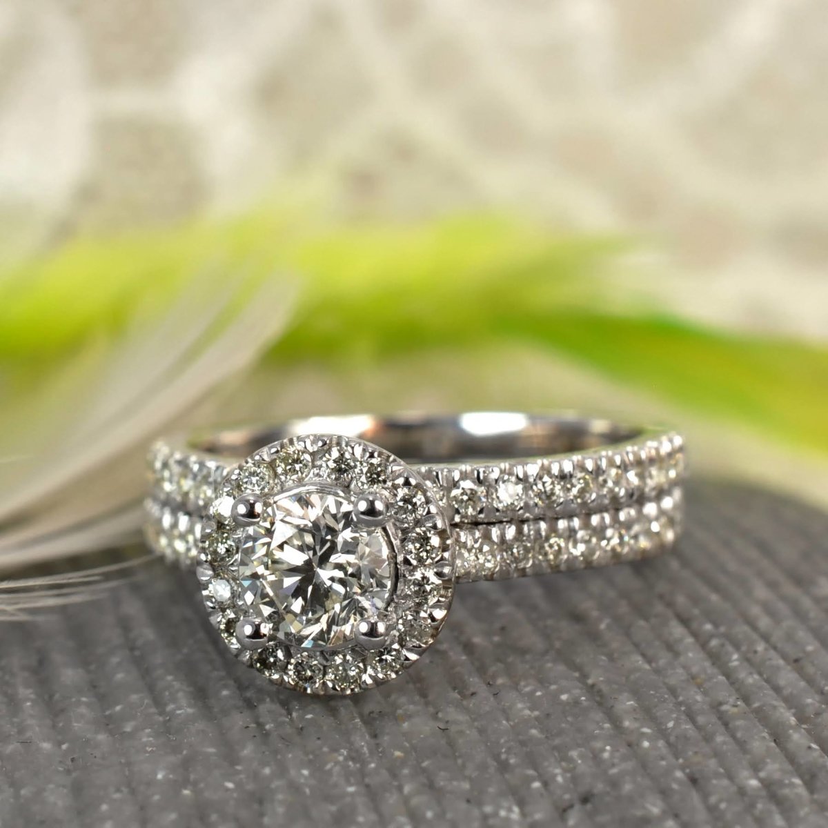 1.05-2.20 CT Round Cut Diamonds - Bridal Set - Primestyle.com