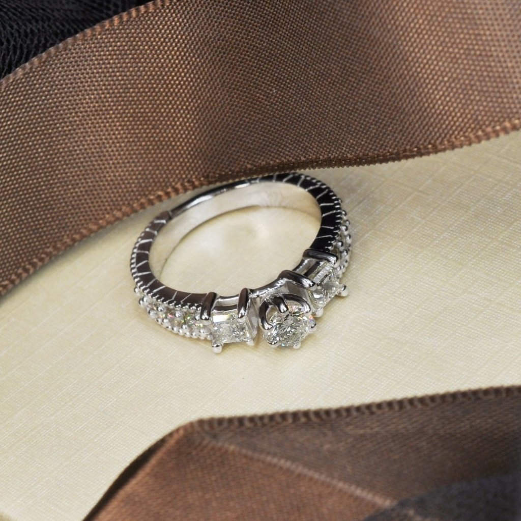 1.05 - 2.20 CT Princess & Round Cut Natural Diamonds - Engagement Ring - Primestyle.com