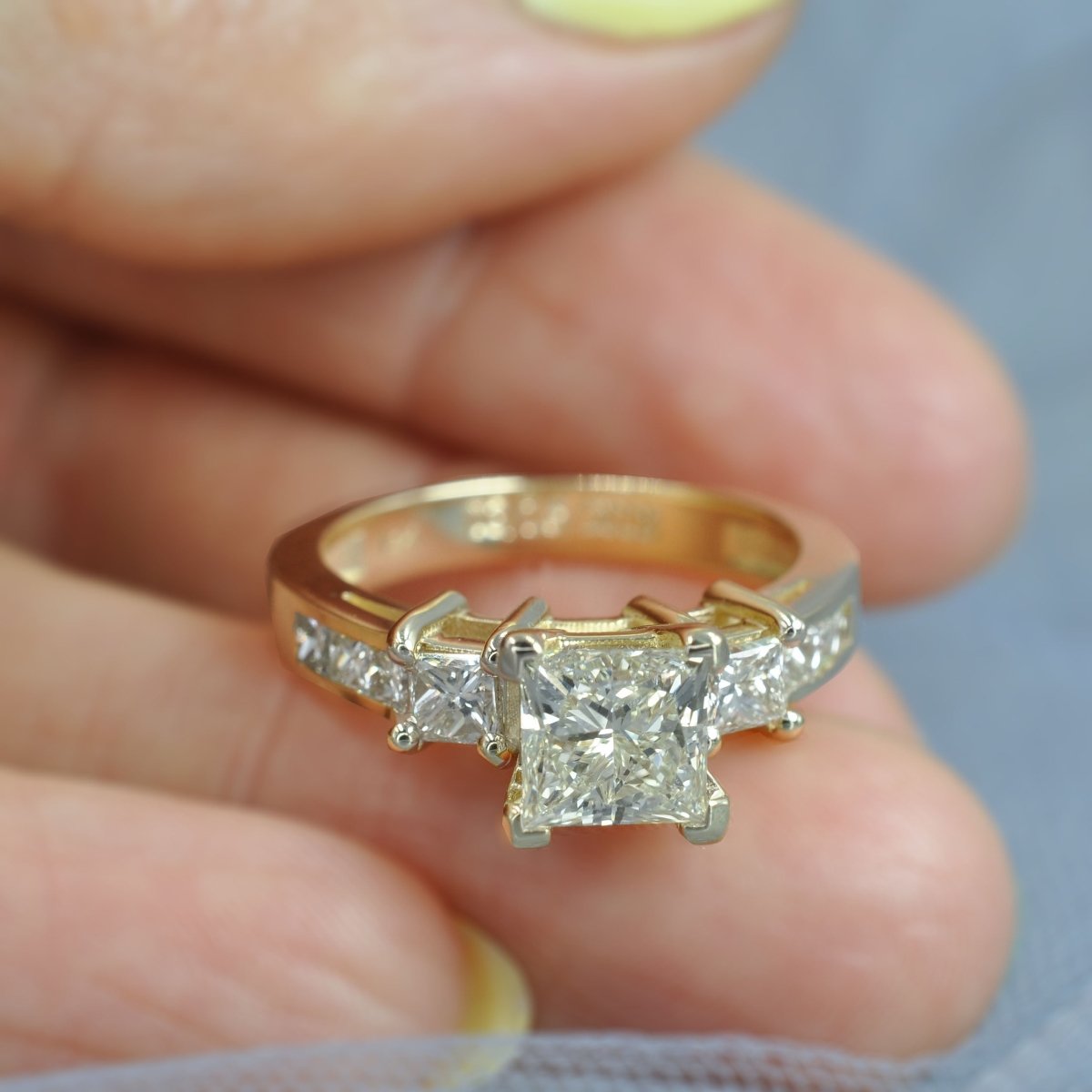 1.20-2.35 CT Princess Cut Diamonds - Engagement Ring - Primestyle.com