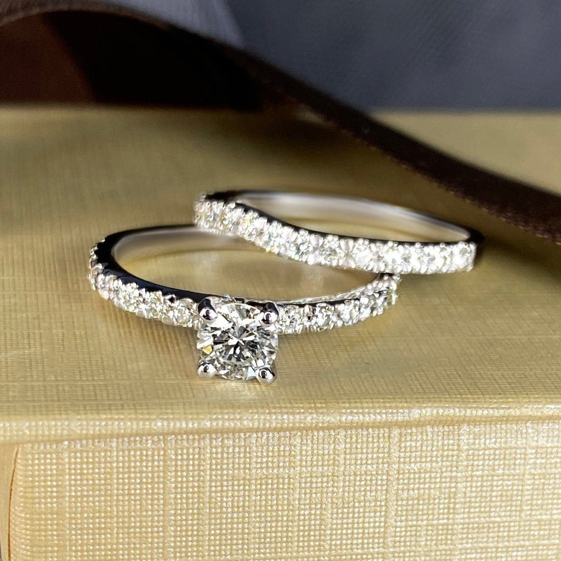 1.20-2.35 CT Round Cut Natural Diamonds - Bridal Set