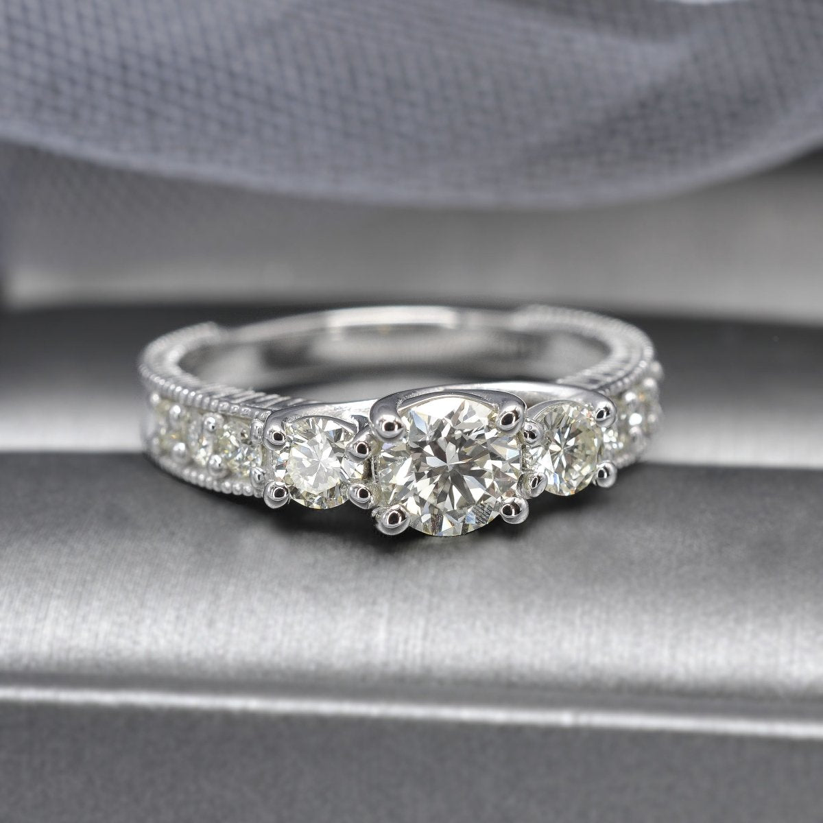 1.25-1.55 CT Round Cut Diamonds - Three Stone Ring - Primestyle.com