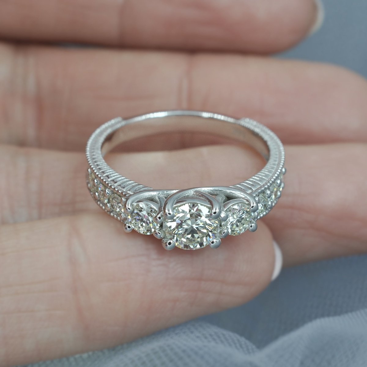 1.25-1.55 CT Round Cut Diamonds - Three Stone Ring - Primestyle.com