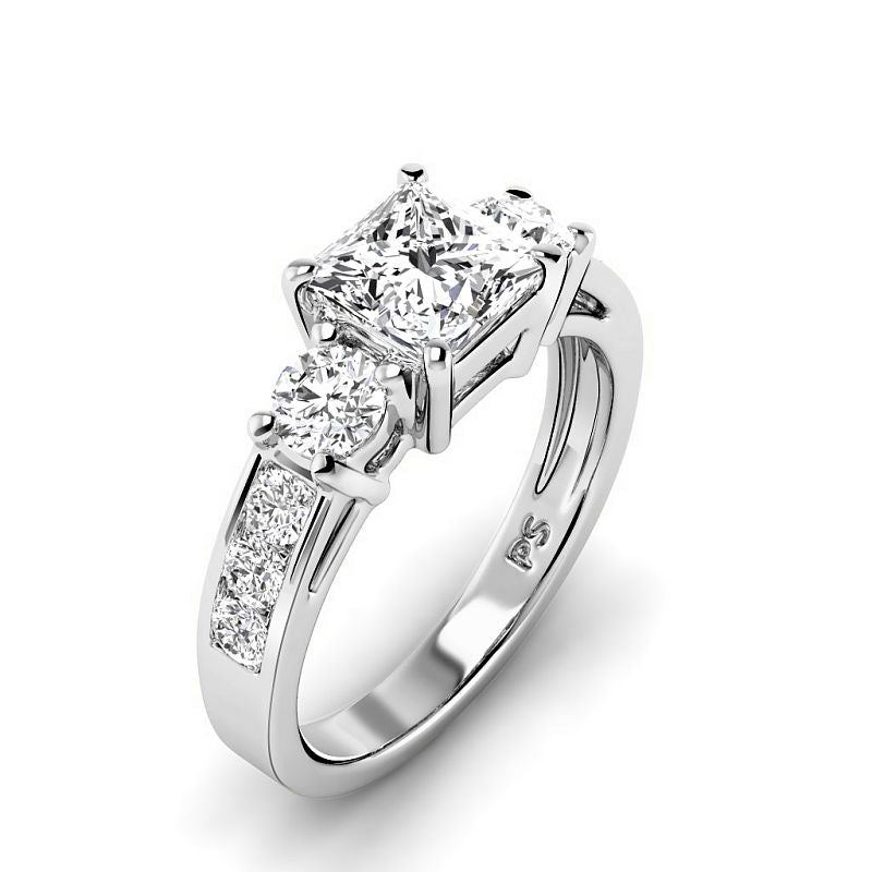 1.30-3.80 CT Round & Princess Cut Lab Grown Diamonds - Engagement Ring - Primestyle.com