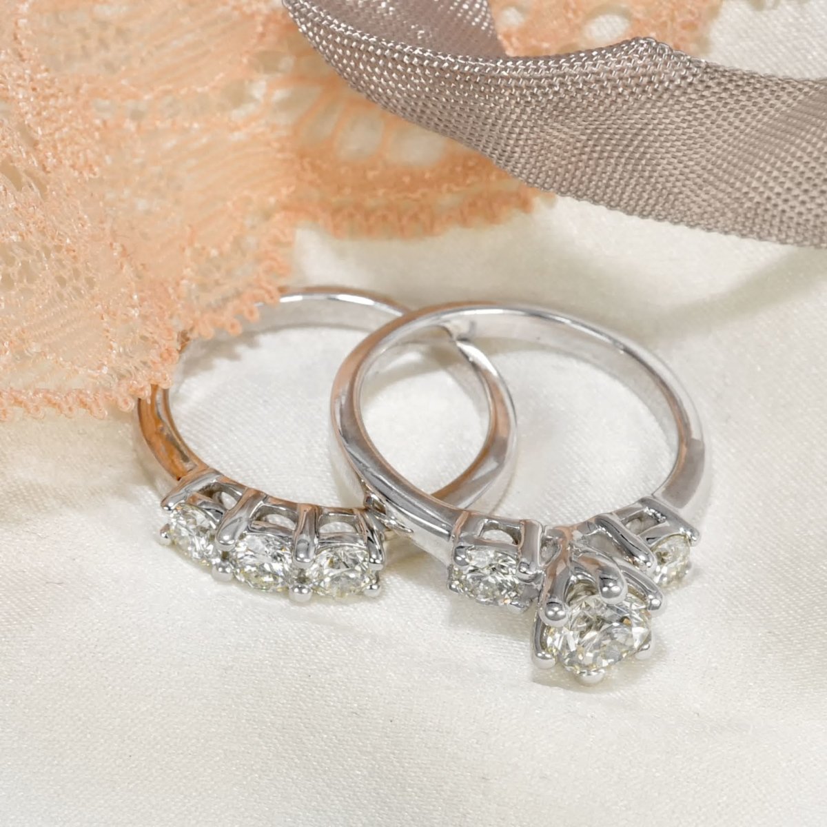 1.35-2.50 CT Round Cut Natural Diamonds - Bridal Set