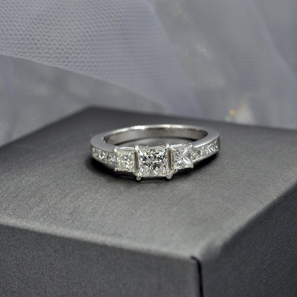 1.40-2.55 CT Princess Cut Diamonds - Engagement Ring - Primestyle.com