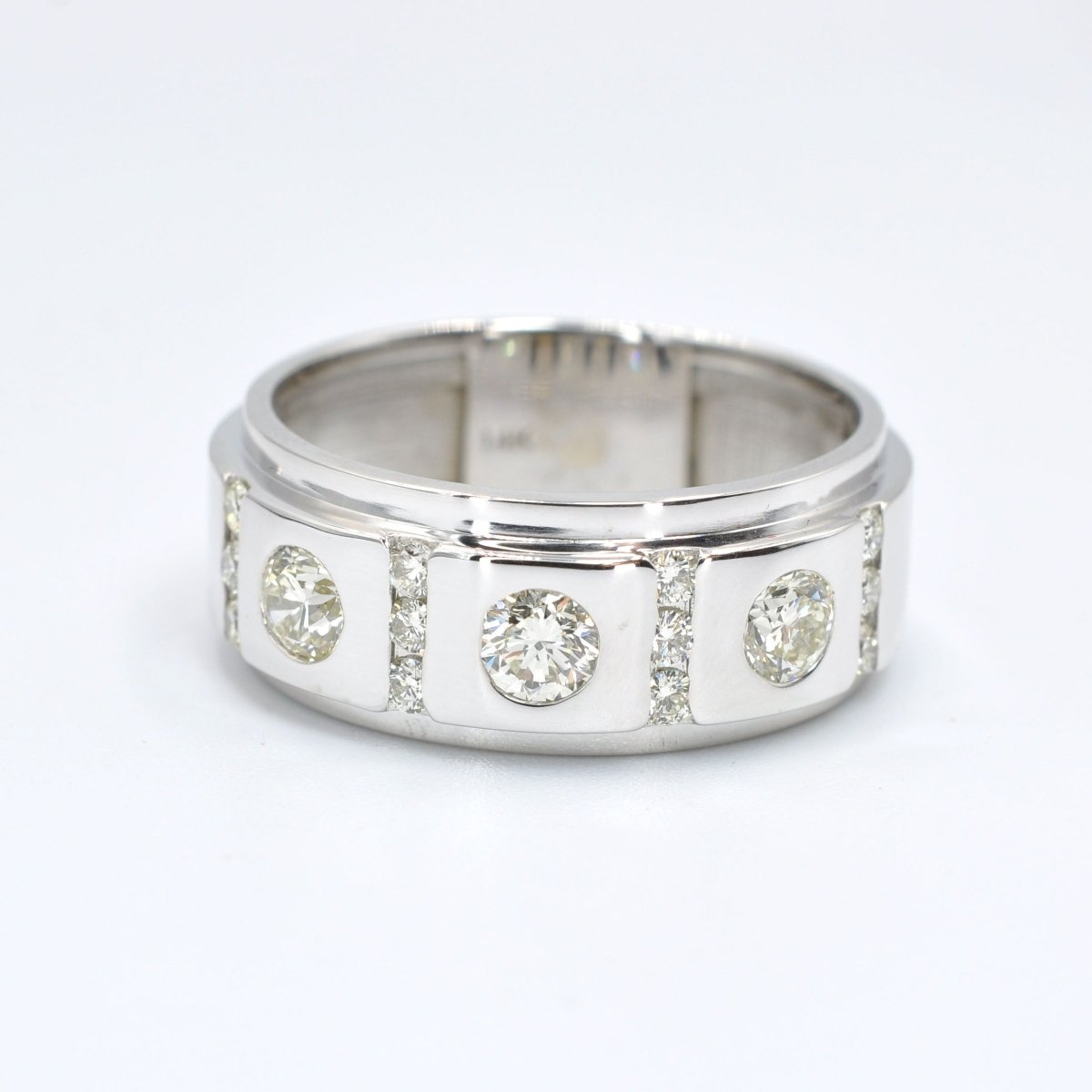 1.40 CT Round Cut Diamonds - Mens Wedding Band - Primestyle.com
