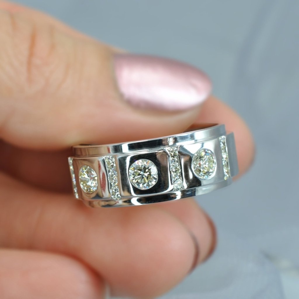1.40 CT Round Cut Natural Diamonds - Mens Wedding Bands