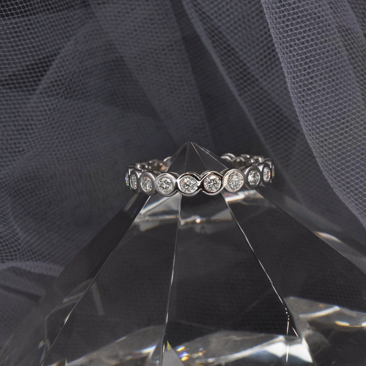 1.50-5.00 CT Round Cut Diamonds - Eternity Ring - Primestyle.com