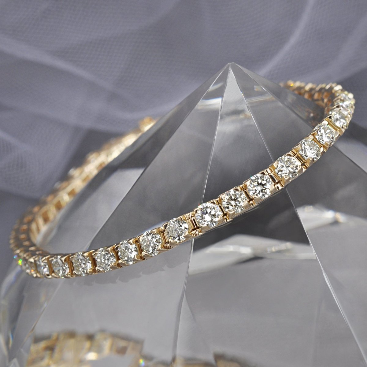 1.50-8.00 CT Round Cut Diamonds - Tennis Bracelet - Primestyle.com