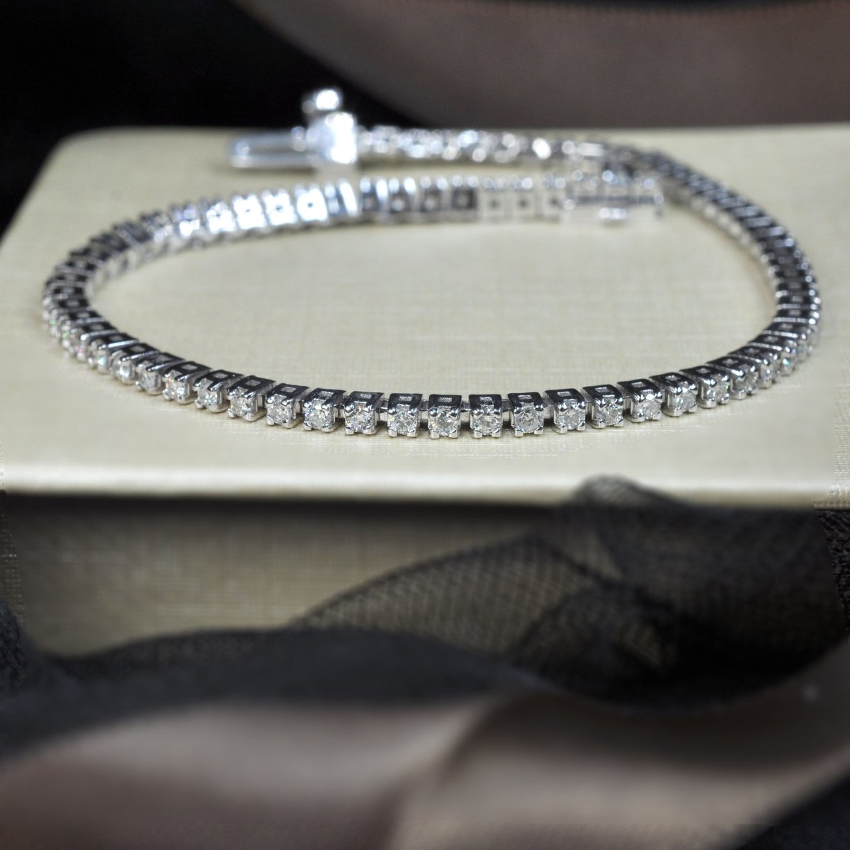 1.50-8.00 CT Round Cut Diamonds - Tennis Bracelet - Primestyle.com