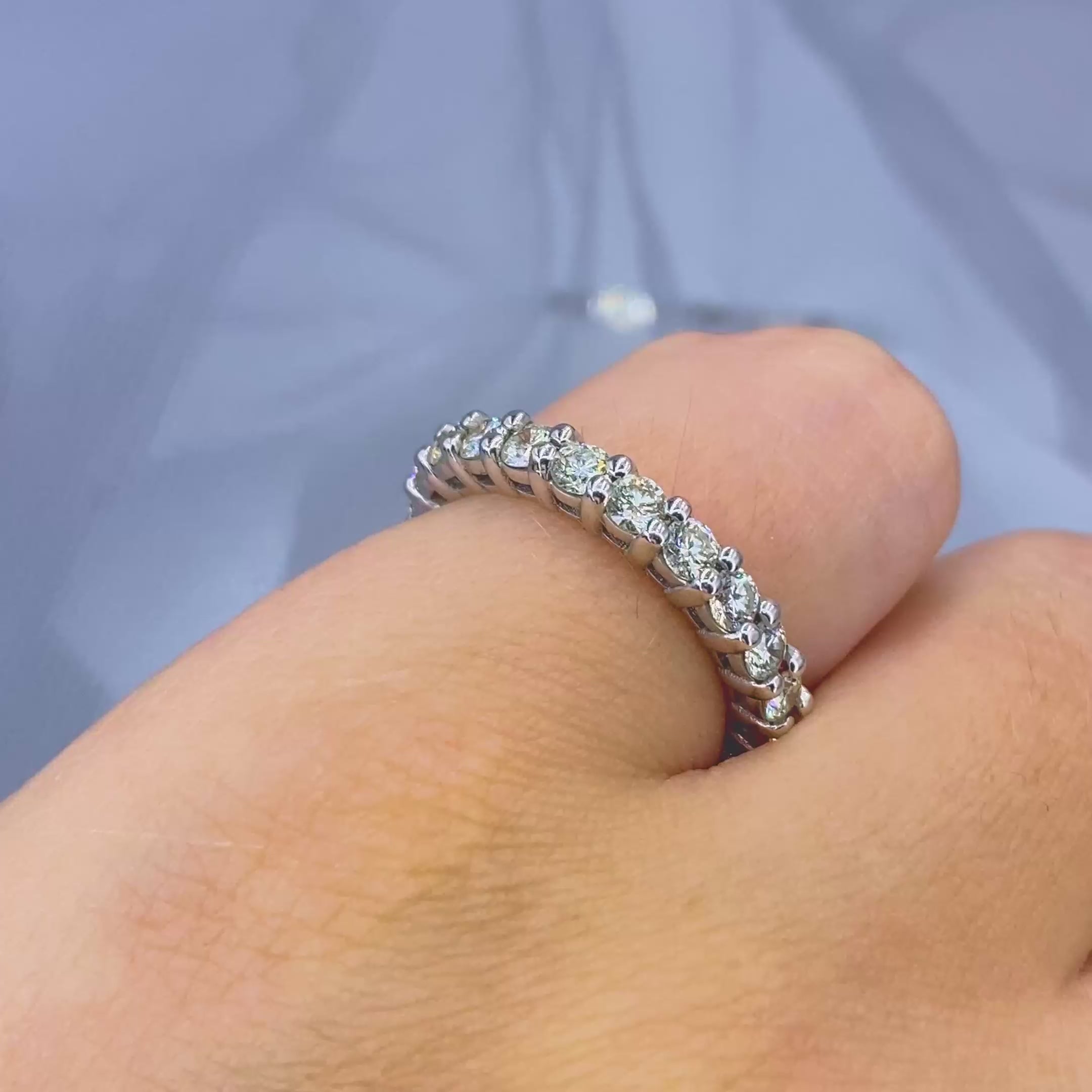 Quality 2.50CT Round Cut Diamond Eternity Ring in 18kt White Gold