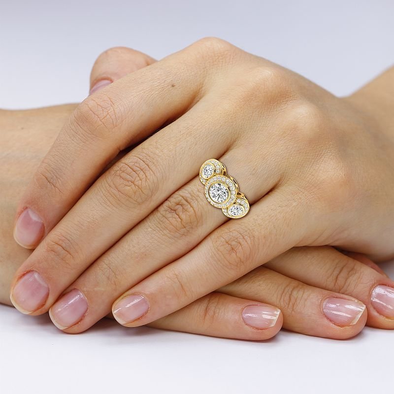 1.75-4.25 CT Round Cut Lab Grown Diamonds - Three Stone Ring