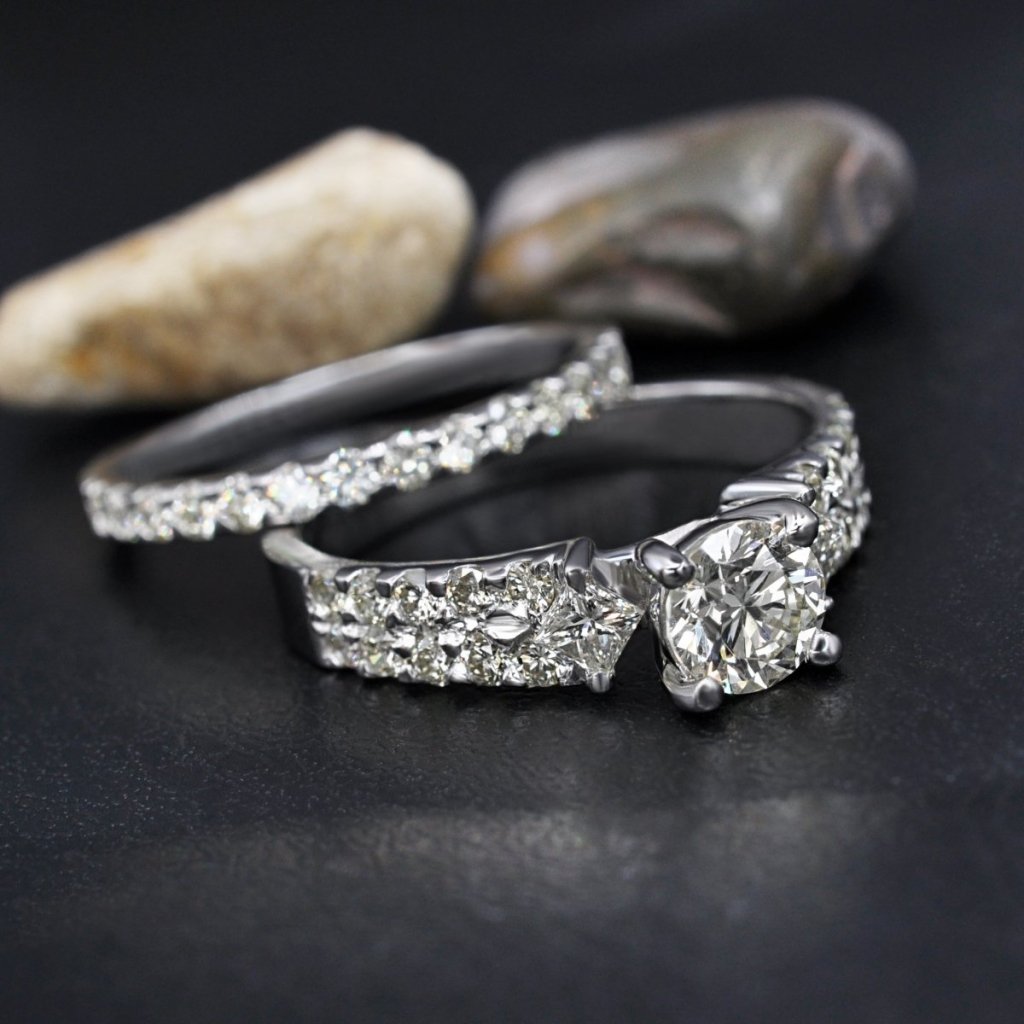 1.90-3.05 CT Princess & Round Cut Natural Diamonds - Bridal Set