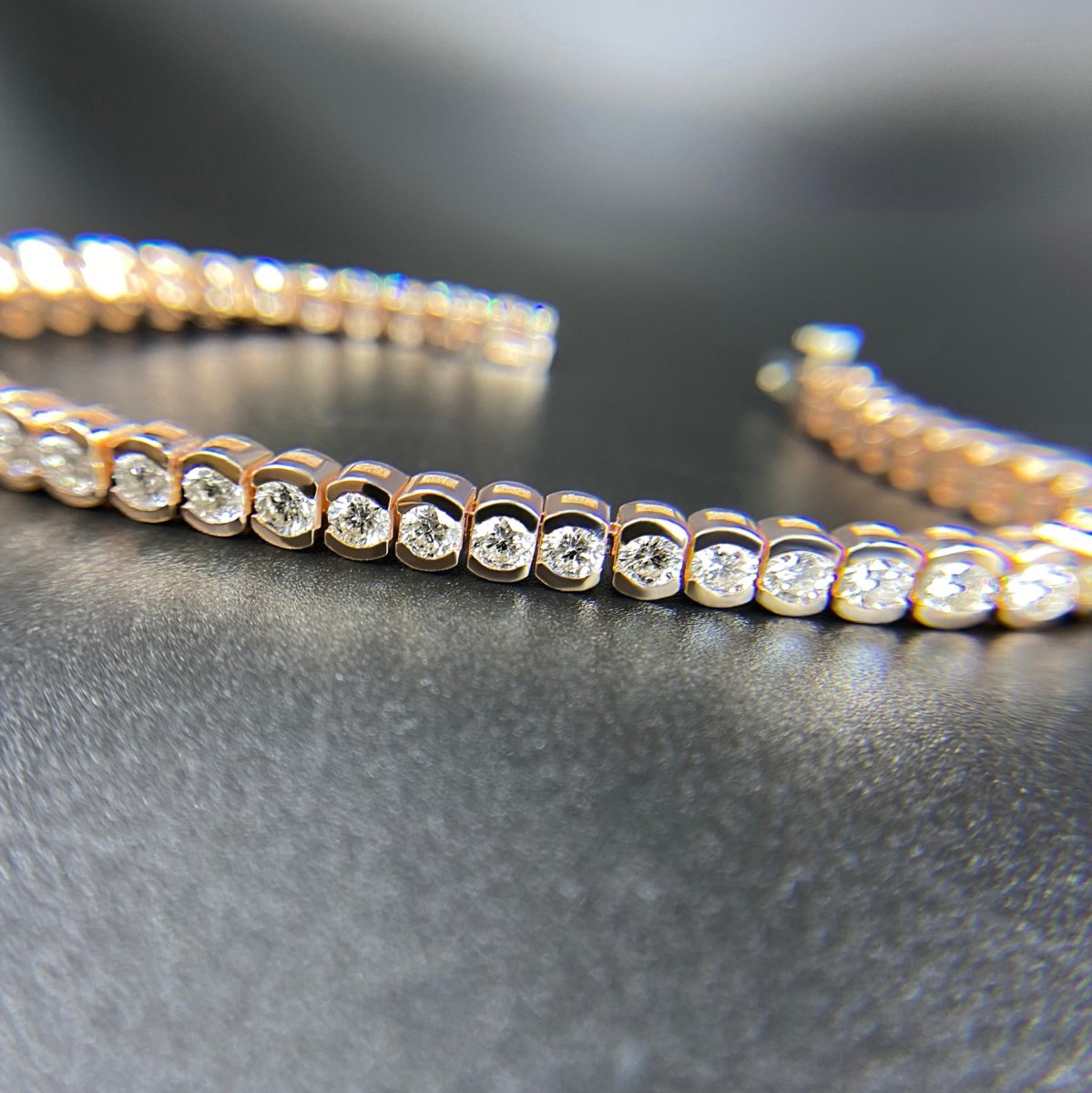 2.00-6.00 CT Round Cut Diamonds - Tennis Bracelet