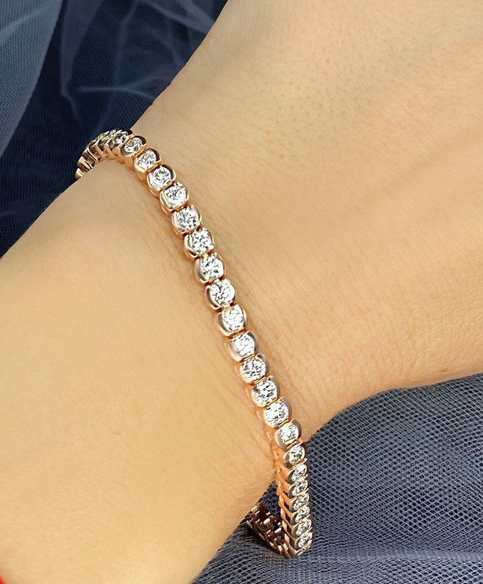 2.00 - 6.00 CT Round Cut Diamonds - Tennis Bracelet - Primestyle.com