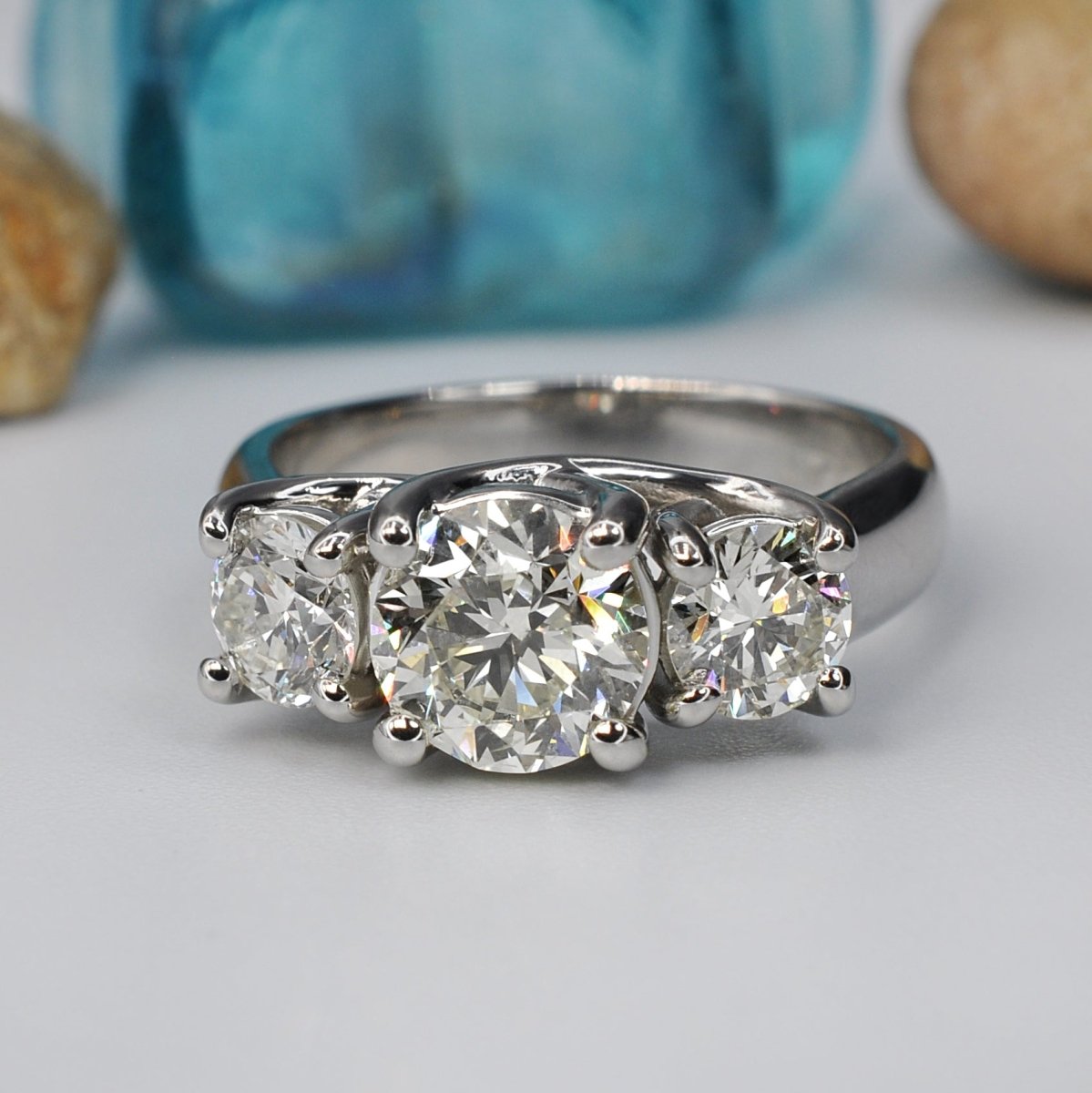 2.05-2.40 CT Round Cut Diamonds - Three Stone Ring - Primestyle.com