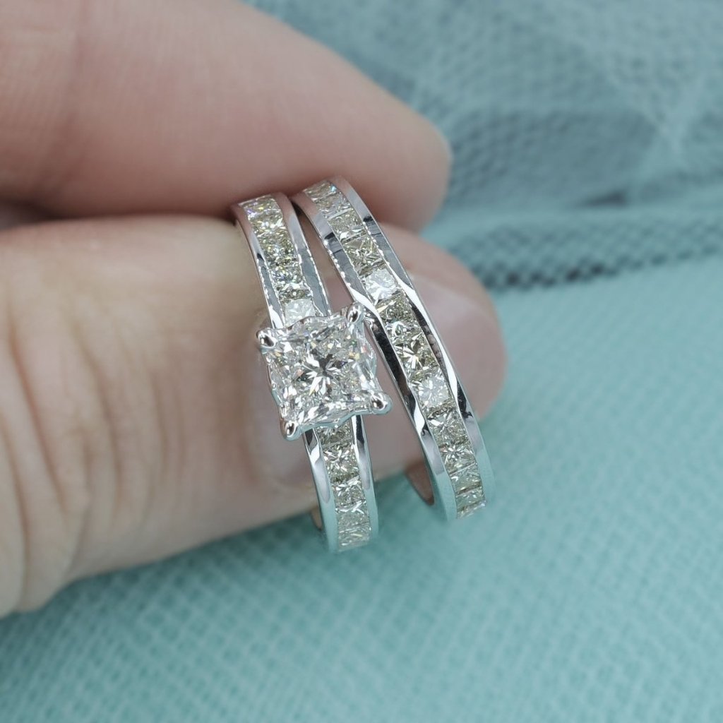 2.10-3.25 CT Princess Cut Natural Diamonds - Bridal Set