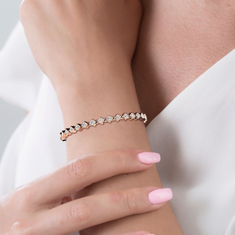 2.75 - 5.00 CT Princess Cut Lab Grown Diamonds - Diamond Bracelet - Primestyle.com