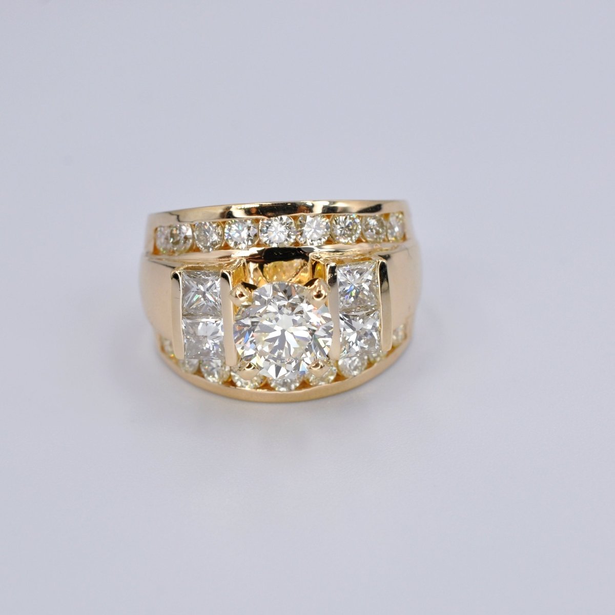 2.80-3.95 CT Round & Princess Cut Diamonds - Engagement Ring - Primestyle.com