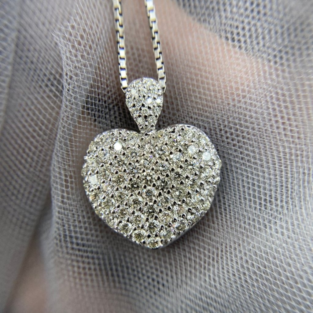3.00 CT Round Cut Natural Diamonds - Heart Pendants - Primestyle.com