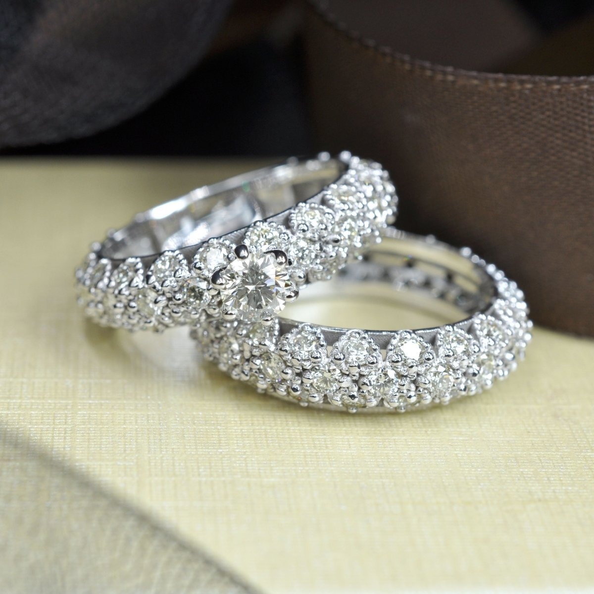 3.35-4.50 CT Round Cut Natural Diamonds - Bridal Set