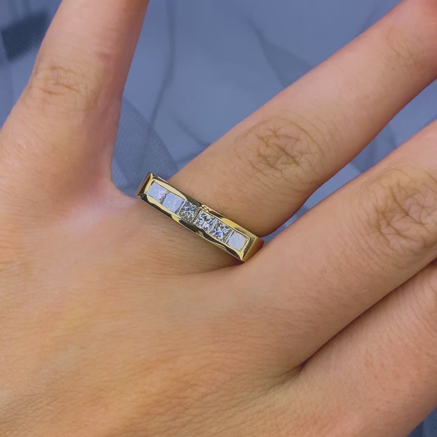 Premium 1.00 CT Princess Cut Diamond Mens Wedding Band in 14 KT Yellow Gold