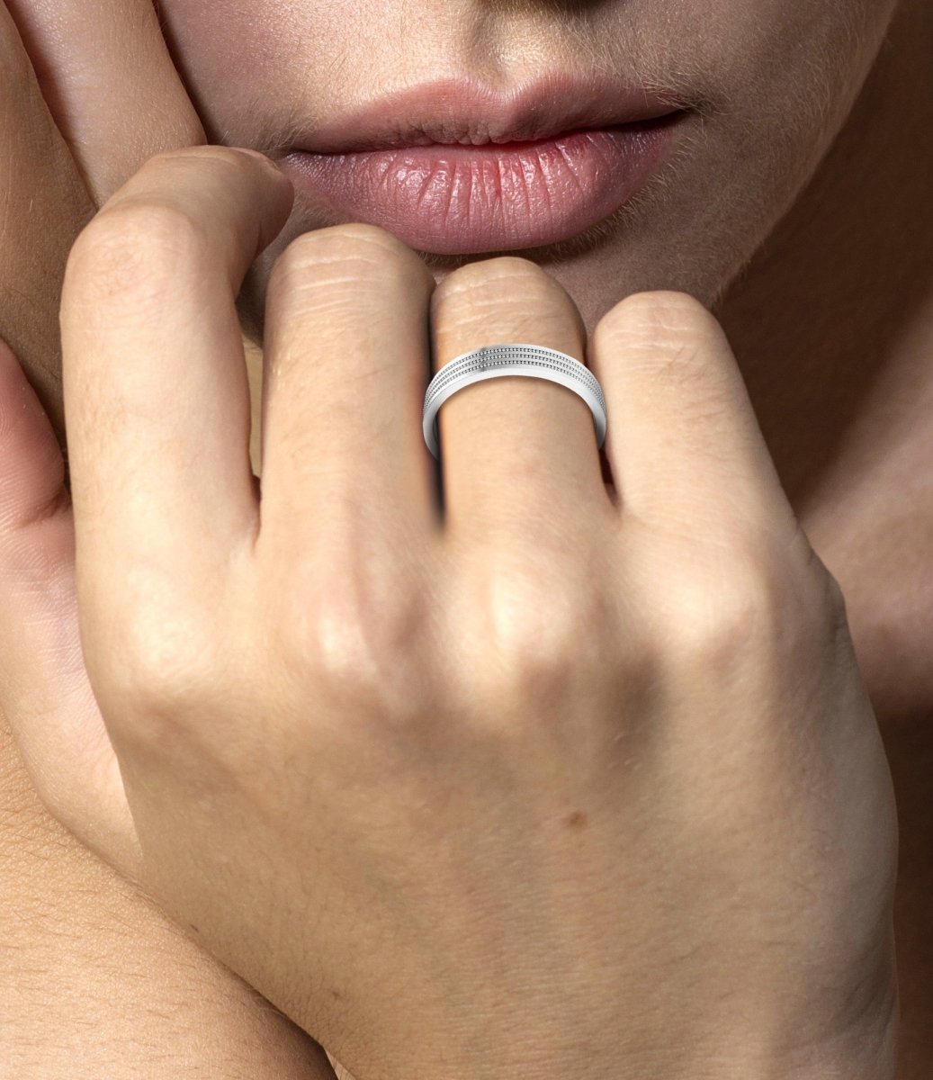 4.0 mm Plain Wedding Band in 14KT, 18KT & Platinum - Primestyle.com