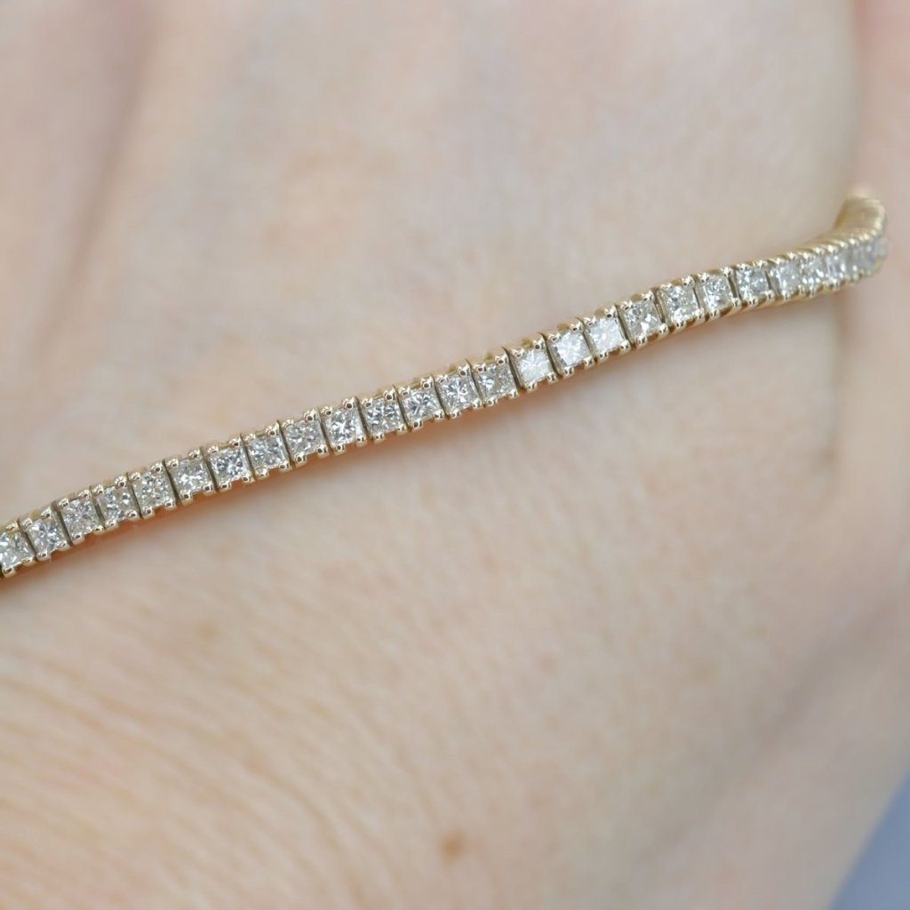 4.00-13.50 CT Princess Cut Diamonds - Tennis Bracelet