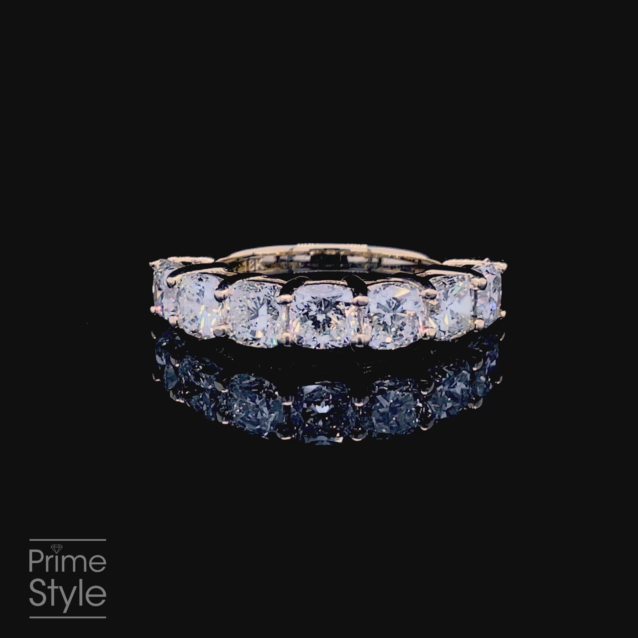 Stunning 3.75CT Cushion Cut Diamond Wedding Ring in 18KT Yellow Gold