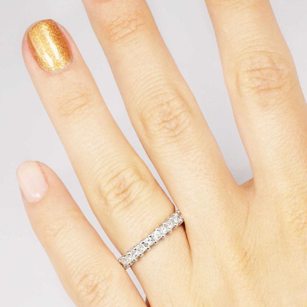 5.20 CT Emerald Cut Diamonds - Eternity Ring - Primestyle.com